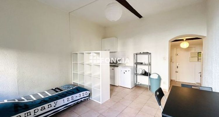appartement-meuble 1 pièce à louer TOULON 83000 27.45 m²