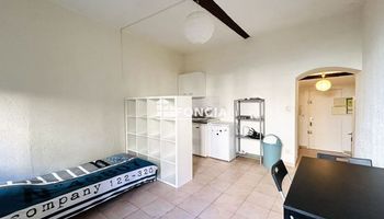 appartement-meuble 1 pièce à louer TOULON 83000 27.45 m²