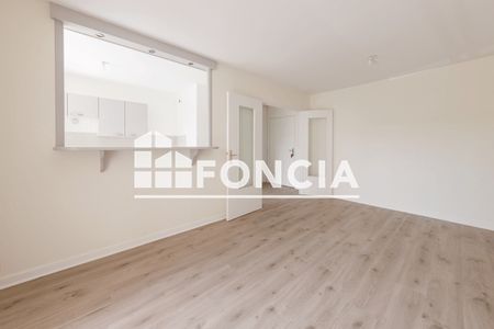 Vue n°3 Appartement 2 pièces T2 F2 à vendre - Clermont-ferrand (63100)