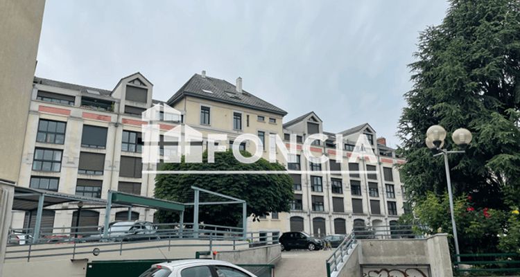 appartement 2 pièces à vendre Grenoble 38000 55.89 m²