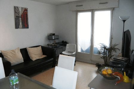 Vue n°2 Appartement 2 pièces à louer - Rennes (35000) 581,2 €/mois cc