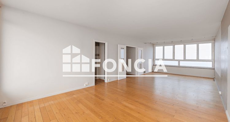 Vue n°1 Appartement 4 pièces à vendre - Mont-Saint-Aignan (76130) - 83.8 m²