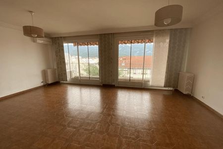 Vue n°2 Appartement 4 pièces T4 F4 à louer - Grenoble (38000)