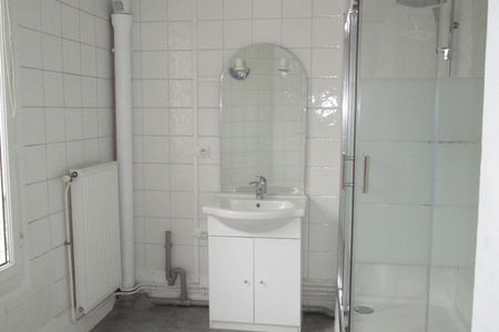 Vue n°2 Appartement 2 pièces T2 F2 à louer - Saint Maur Des Fosses (94100)