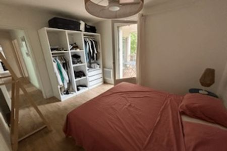 appartement 2 pièces à louer TOULON 83000 59.1 m²