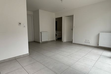 Vue n°2 Appartement 2 pièces T2 F2 à louer - Livry Gargan (93190)