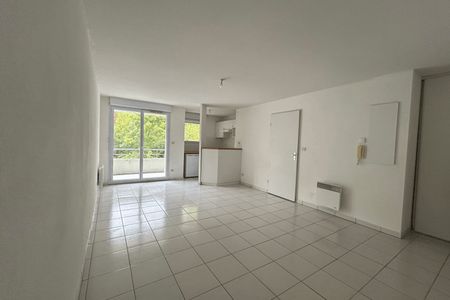 Vue n°2 Appartement 2 pièces T2 F2 à louer - Agen (47000)