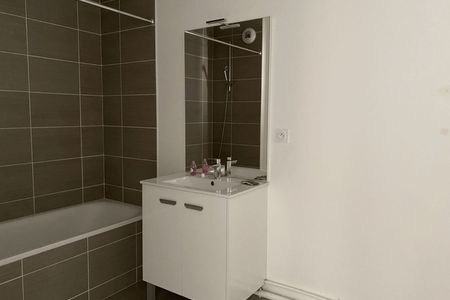 Vue n°2 Appartement 3 pièces T3 F3 à louer - Amiens (80000)