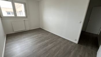 appartement 2 pièces à louer MONTIGNY LE BRETONNEUX 78180 52.8 m²