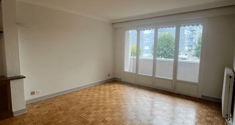 Vue n°1 Appartement 4 pièces T4 F4 à louer - Voiron (38500)