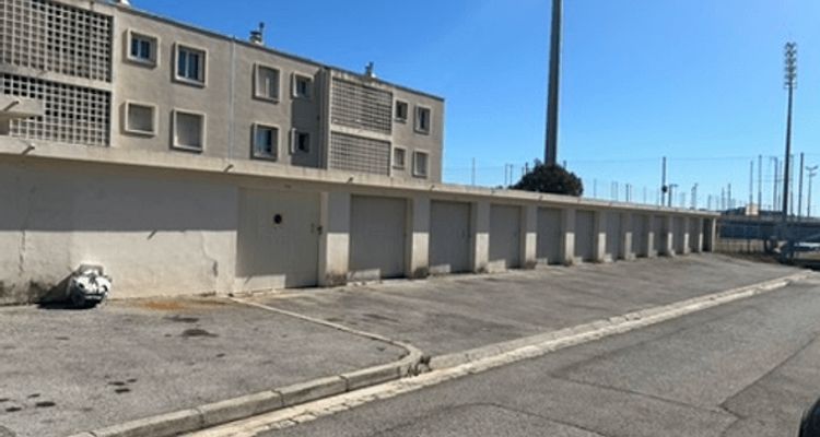 Vue n°1 Parking à louer - Toulon (83100)
