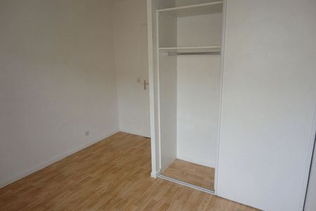 Vue n°3 Appartement 2 pièces T2 F2 à louer - Cergy Le Haut (95800)