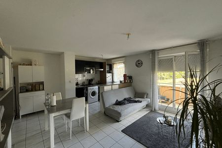 appartement 3 pièces à louer MARSAC SUR L'ISLE 24430 55.8 m²