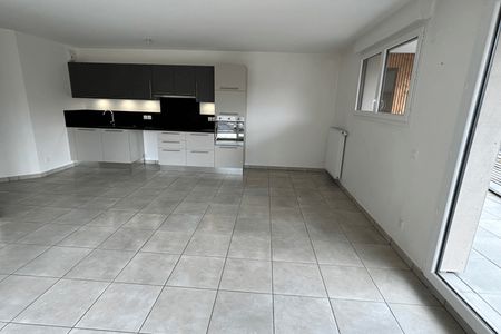 Vue n°3 Appartement 3 pièces T3 F3 à louer - Annecy (74960)