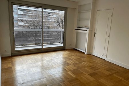 Appartement a louer paris-15e-arrondissement - 2 pièce(s) - 45.1 m2 - Surfyn