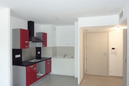 appartement 2 pièces à louer ISLE SUR LA SORGUE 84800 38.9 m²