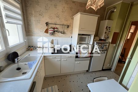 Vue n°3 Appartement 3 pièces à vendre - La Rochelle (17000) 273 500 €