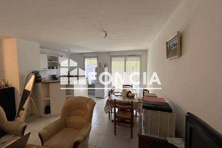 Vue n°2 Appartement 3 pièces T3 F3 à vendre - Avignon (84000)