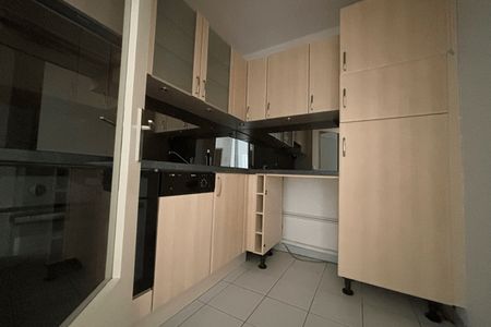 Vue n°3 Appartement 2 pièces T2 F2 à louer - Lyon 3ᵉ (69003)