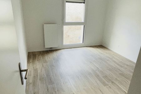 Vue n°2 Appartement 3 pièces T3 F3 à louer - Roubaix (59100)