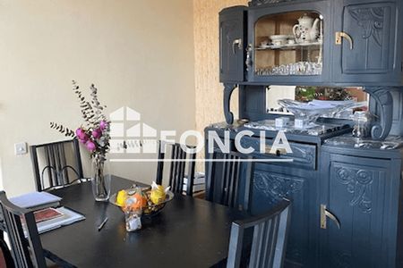 Vue n°3 Appartement 4 pièces T4 F4 à vendre - Ris-orangis (91130)