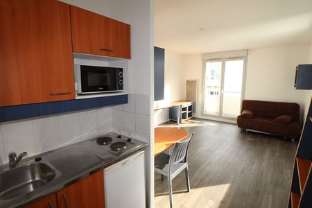 appartement-meuble 1 pièce à louer FONTAINE 38600