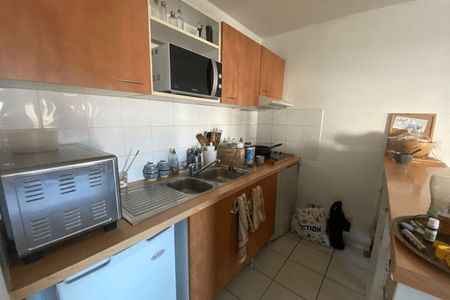 Vue n°3 Appartement 3 pièces T3 F3 à louer - Valence (26000)