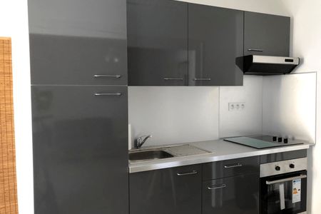 appartement 2 pièces à louer NIMES 30000 28.9 m²