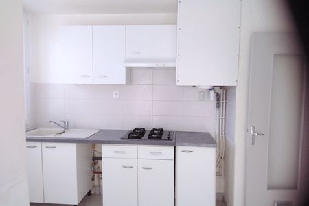 appartement 2 pièces à louer MONTELIMAR 26200 38 m²