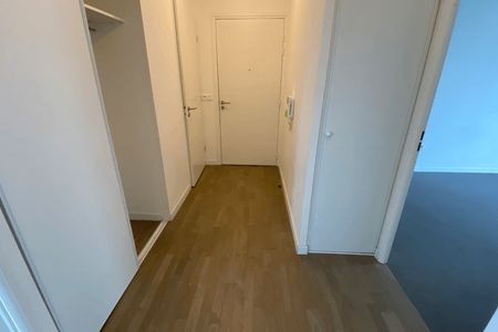 Appartement a louer  - 3 pièce(s) - 65.1 m2 - Surfyn