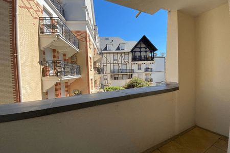 Vue n°2 Appartement 2 pièces T2 F2 à louer - Le Plessis Robinson (92350)