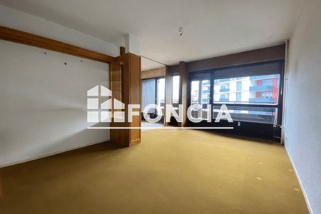 Vue n°3 Appartement 4 pièces à vendre - Thonon Les Bains (74200) 255 000 €