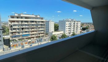 appartement 1 pièce à louer VILLEJUIF 94800 28.8 m²