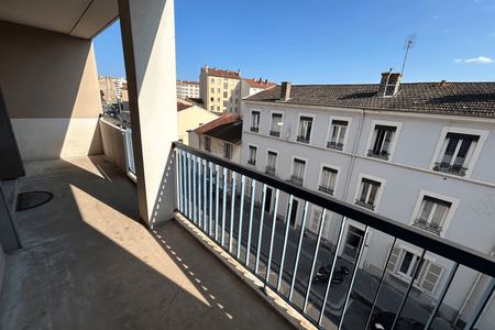 Vue n°2 Appartement 3 pièces T3 F3 à louer - Lyon 3ᵉ (69003)