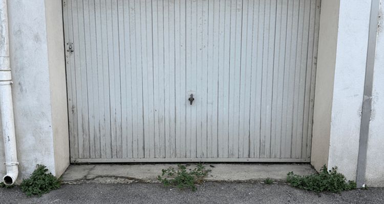 Vue n°1 Parking à louer - Toulon (83000)