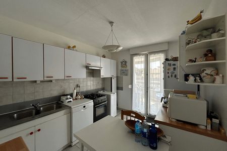 Vue n°3 Appartement 5 pièces T5 F5 à louer - Carcassonne (11000)