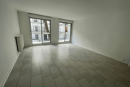 Vue n°2 Appartement 2 pièces à louer - Boulogne (92100) 1 790 €/mois cc