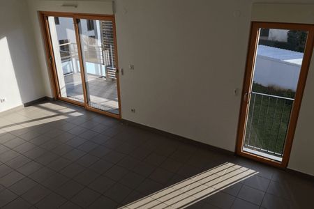 appartement 4 pièces à louer STRASBOURG - NEUHOF 67100 109.5 m²