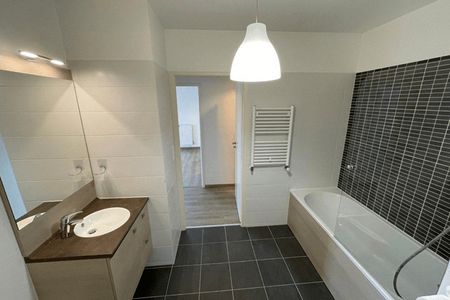 Vue n°2 Appartement 2 pièces T2 F2 à louer - Clichy (92110)