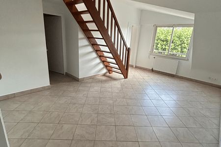 Vue n°3 Appartement 2 pièces T2 F2 à louer - Vannes (56000)