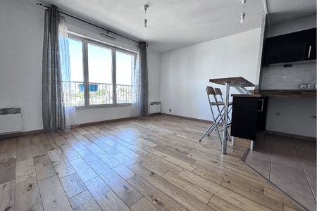 Vue n°3 Appartement 3 pièces T3 F3 à louer - Nanterre (92000)