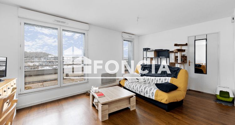 Vue n°1 Appartement 2 pièces à vendre - CANTELEU (76380) - 41.5 m²