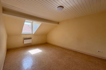 Vue n°2 Appartement 2 pièces T2 F2 à louer - Perigueux (24000)