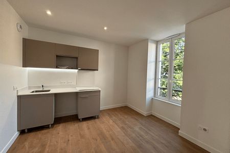 Vue n°2 Appartement 2 pièces T2 F2 à louer - Pau (64000)