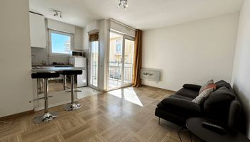 appartement-meuble 2 pièces à louer ANTIBES 06160 37.8 m²