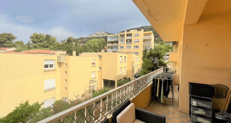 Vue n°1 Appartement 3 pièces T3 F3 à louer - Toulon (83100)