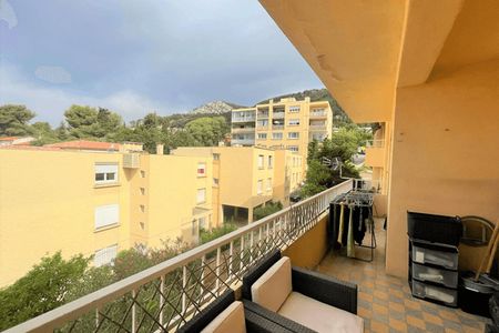 appartement 3 pièces à louer TOULON 83100