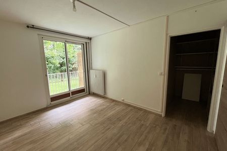 Vue n°2 Appartement 2 pièces T2 F2 à louer - Chateau Thierry (02400)