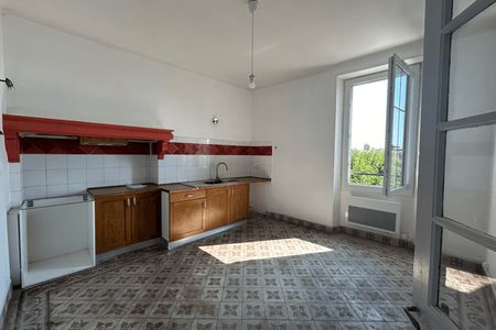 Vue n°3 Appartement 4 pièces T4 F4 à louer - Orange (84100)