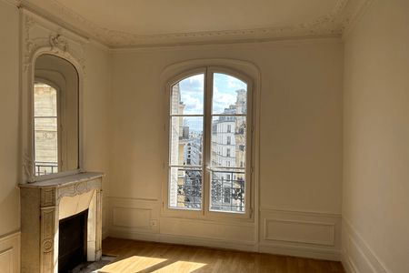 appartement 3 pièces à louer PARIS 18ᵉ 75018 59 m²